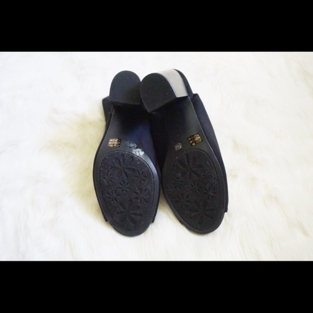 Chinese Laundry open toe black Shoes - Picture 6 of 8